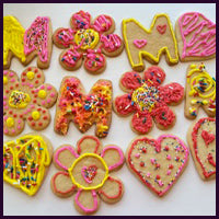 Mother's Day Cookie Decorating Box